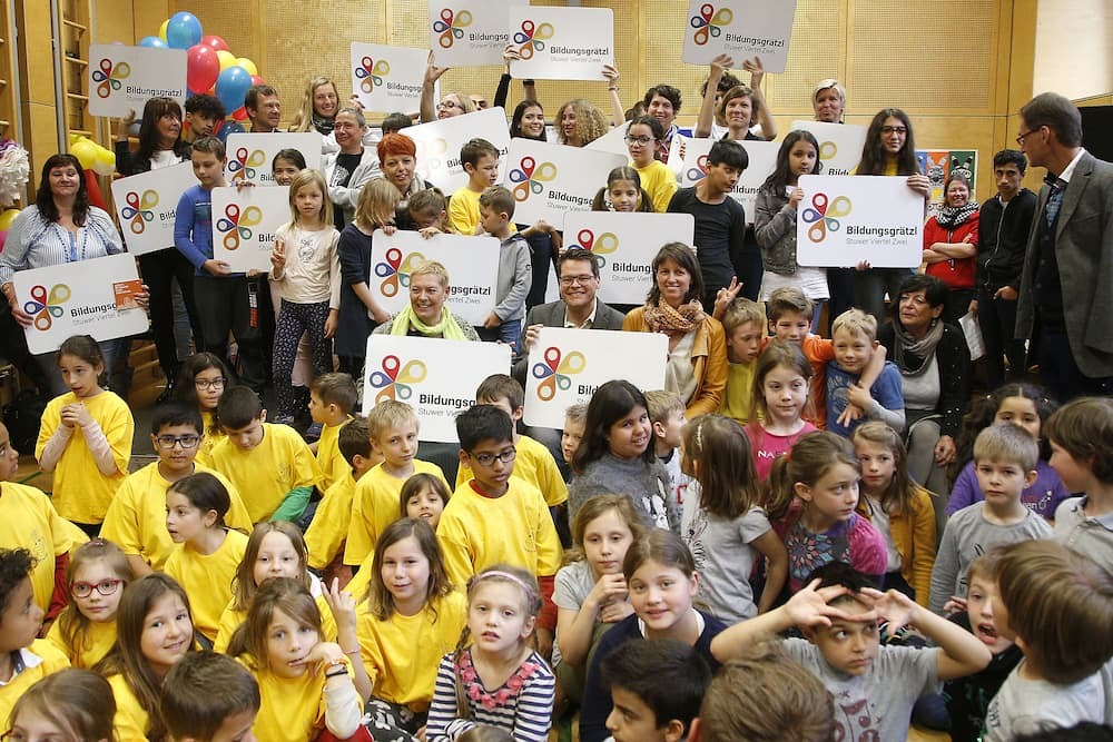 Bildungsstadtrat J?rgen Czernohorszky nimmt an der Er??fnung des Bildungsgr?tzl Stuwer Viertel Zwei.